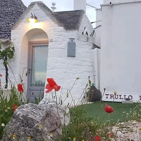 Trullo 1 2 7 3* Locorotondo