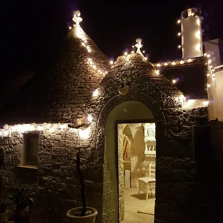 Trullo 1 2 7 3* Locorotondo