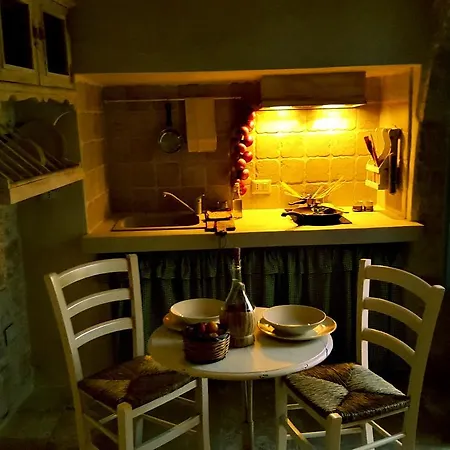 Trullo 1 2 7 Vendégház 3*